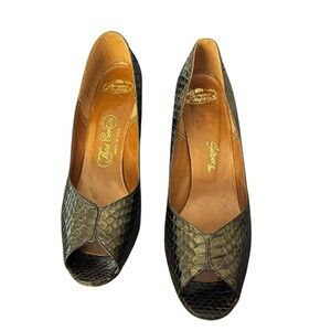 VTG Thos Cort Ltd Genuine Reptile Heels Size 10 W/ Box Dark Color